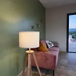 Au Coeur Du Maquis *